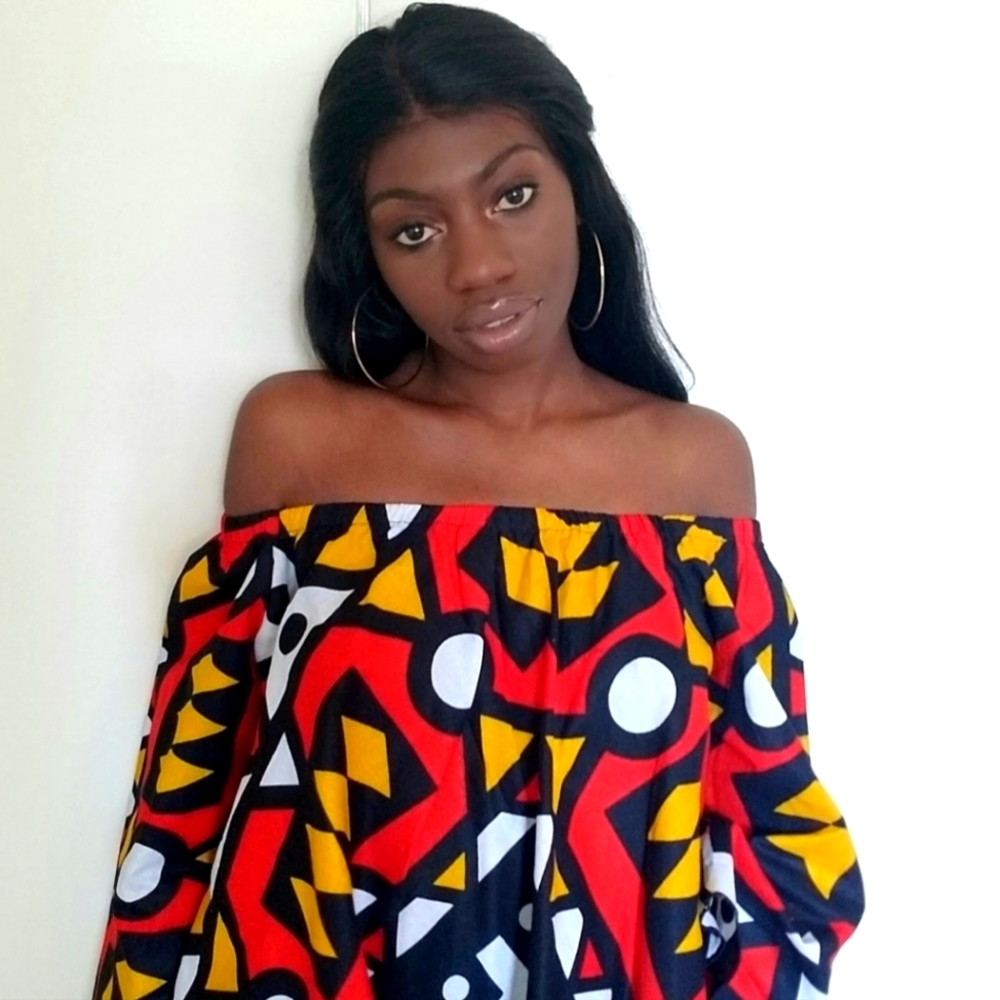 Overshoulder african blouse